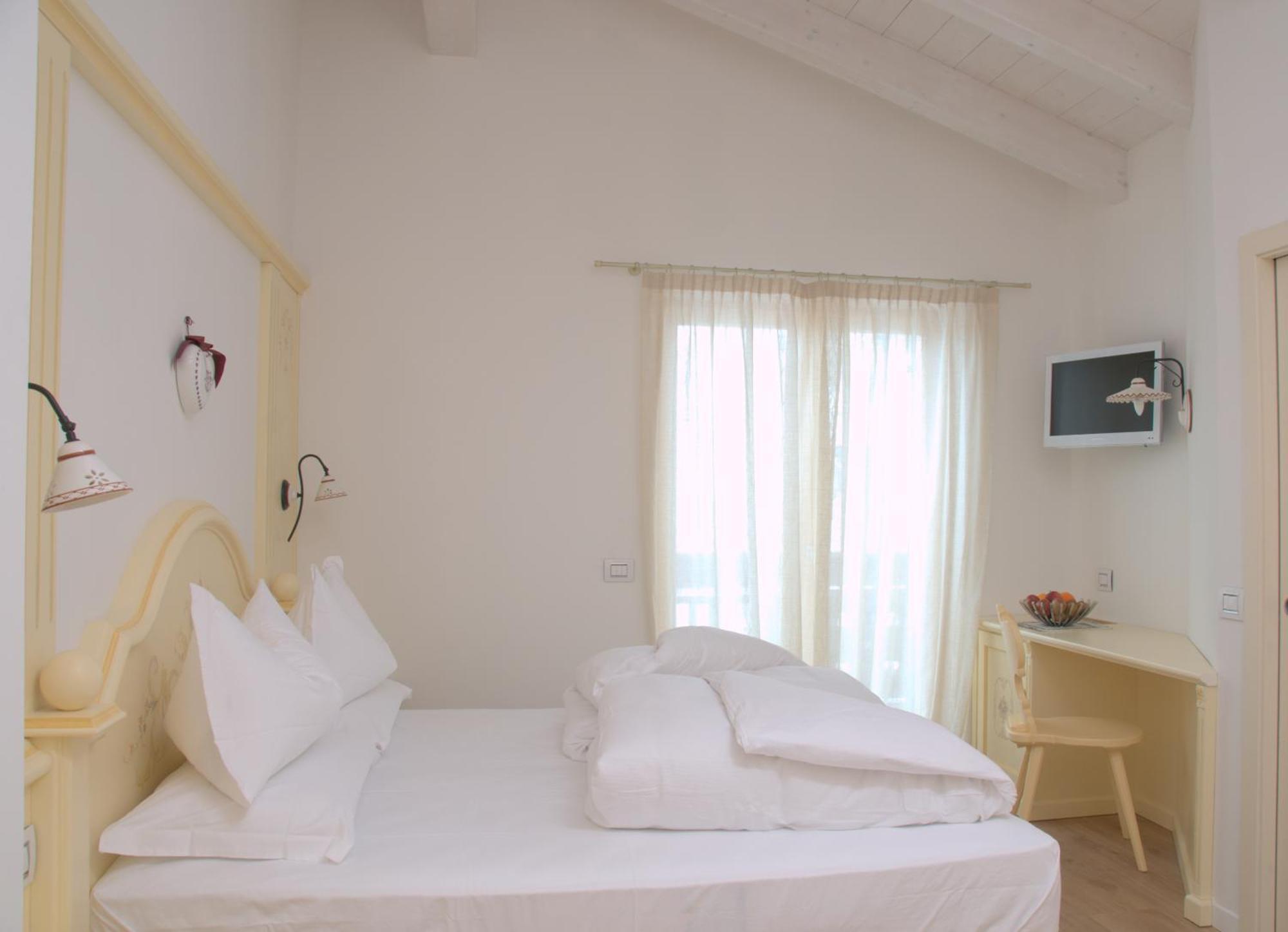 Апарт отель Relais Fior Di Bosco Фольгария Экстерьер фото